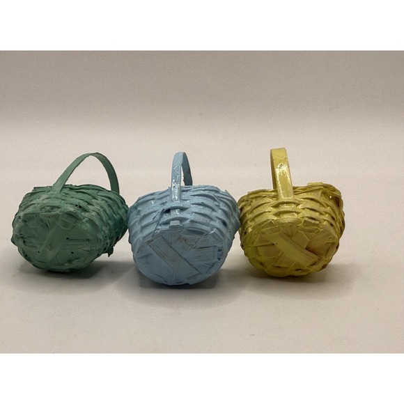 Miniature Dollhouse Baskets Set of 3 Pastel Colors Blue Yellow Green - Picture 3 of 6